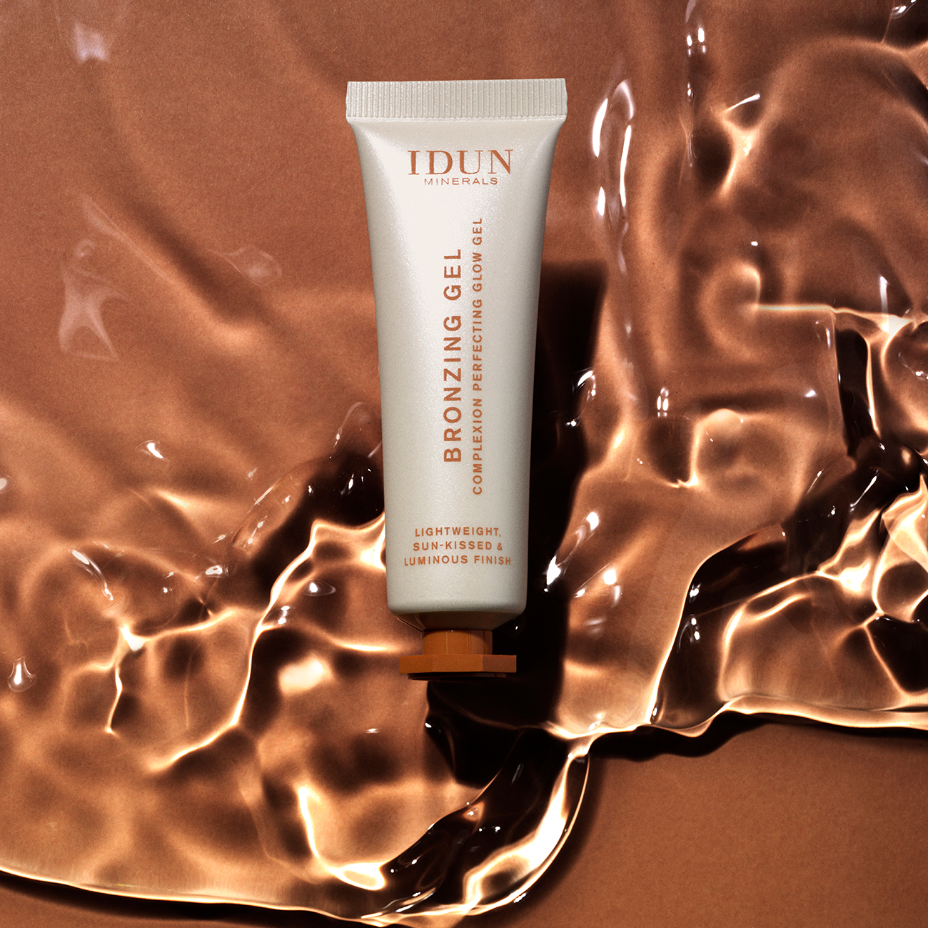 Bronzing Gel – Product Image 8 | The Glow Atelier
