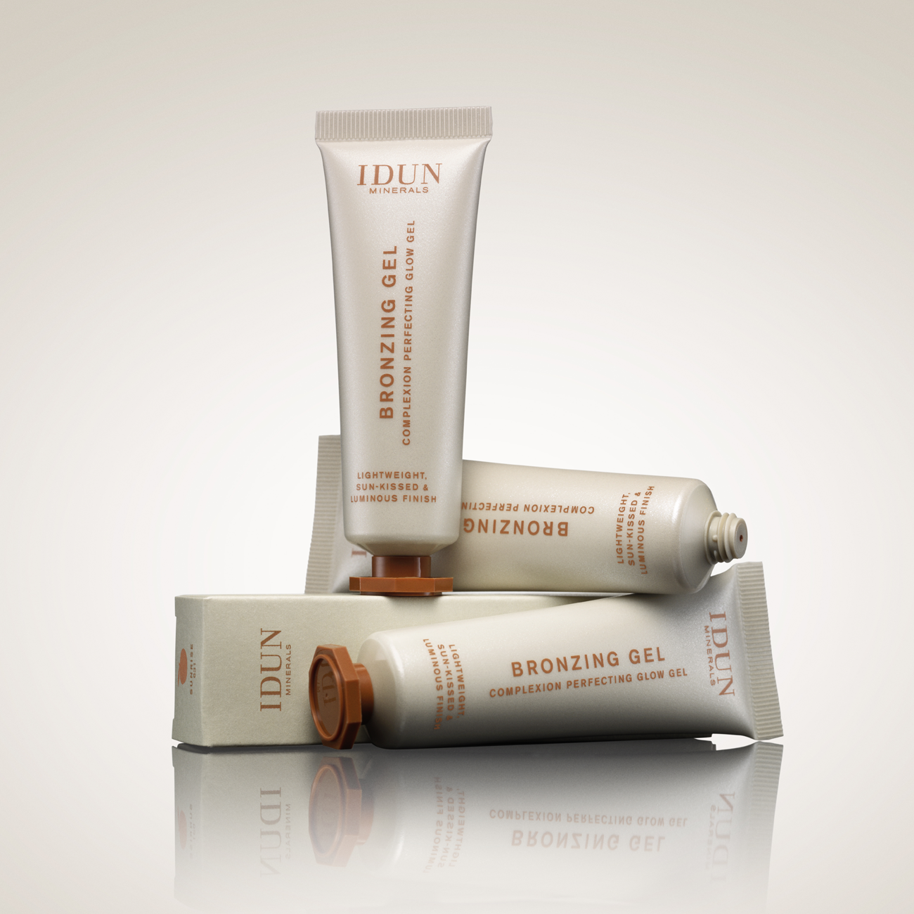 Bronzing Gel – Product Image 10 | The Glow Atelier