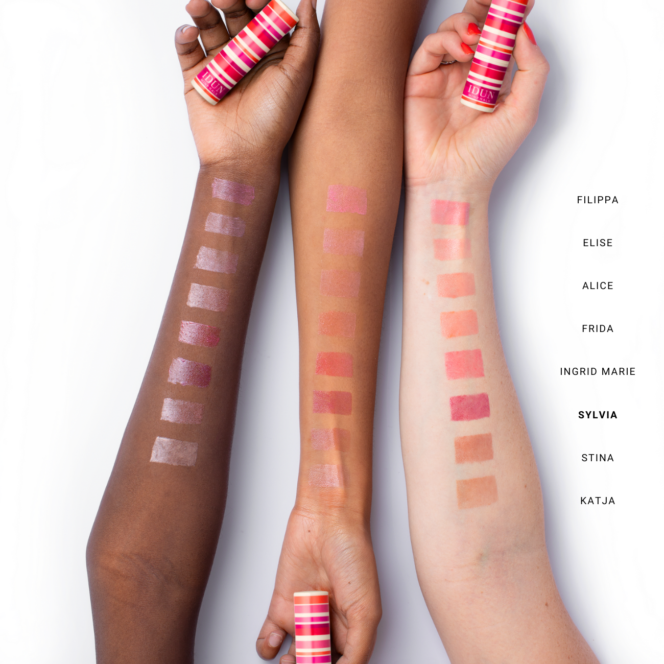 Mineral Creme Lipstick – Hydrating Satin Finish – Product Image 24 | The Glow Atelier