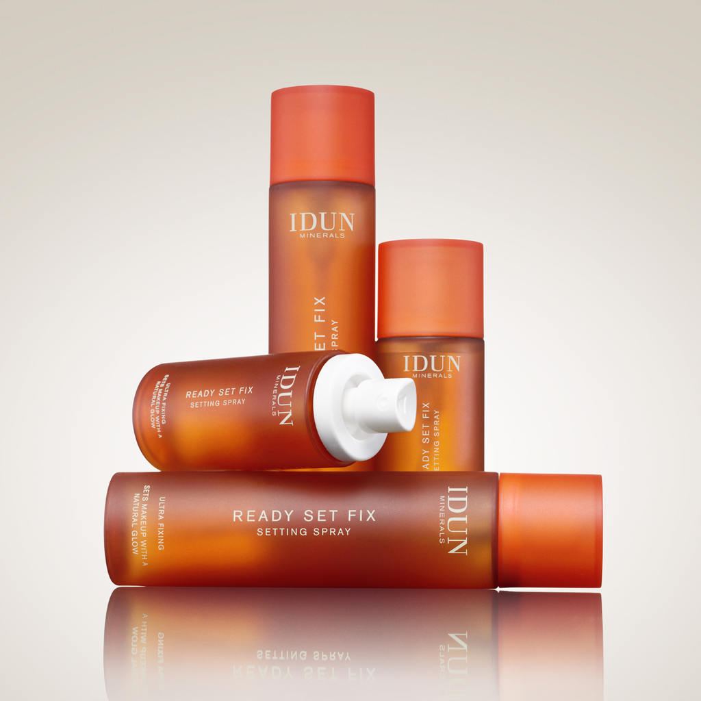 Ready Set Fix Setting Spray travel size – Product Image 2 | The Glow Atelier