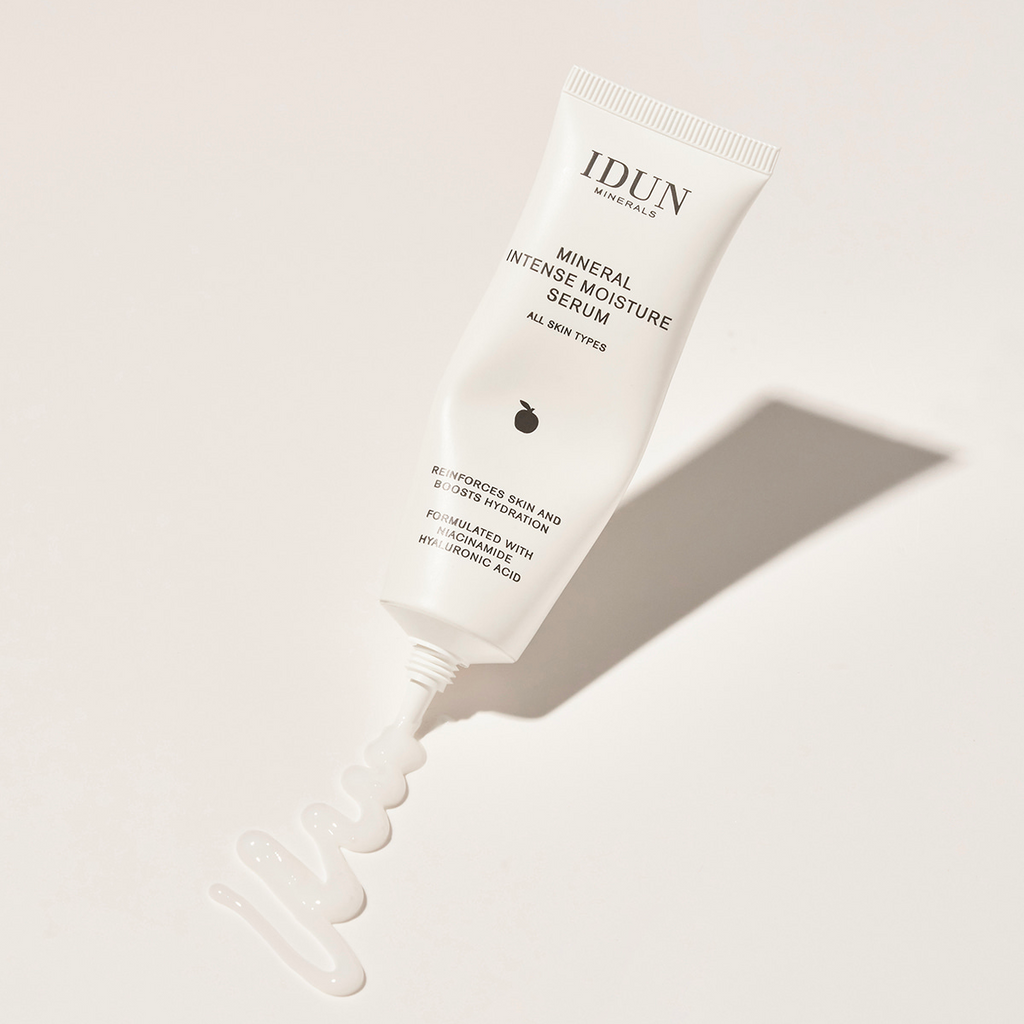 Mineral Intense Moisture Serum – Deep Hydration Serum – Product Image 3 | The Glow Atelier